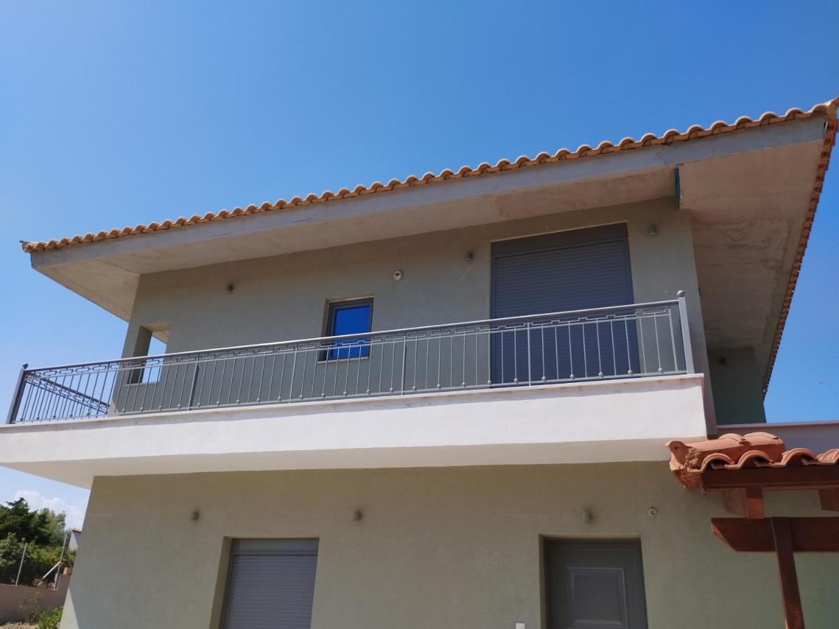 Coastal Garden Getaway Διαμέρισμα Βάρη Εξωτερικό φωτογραφία